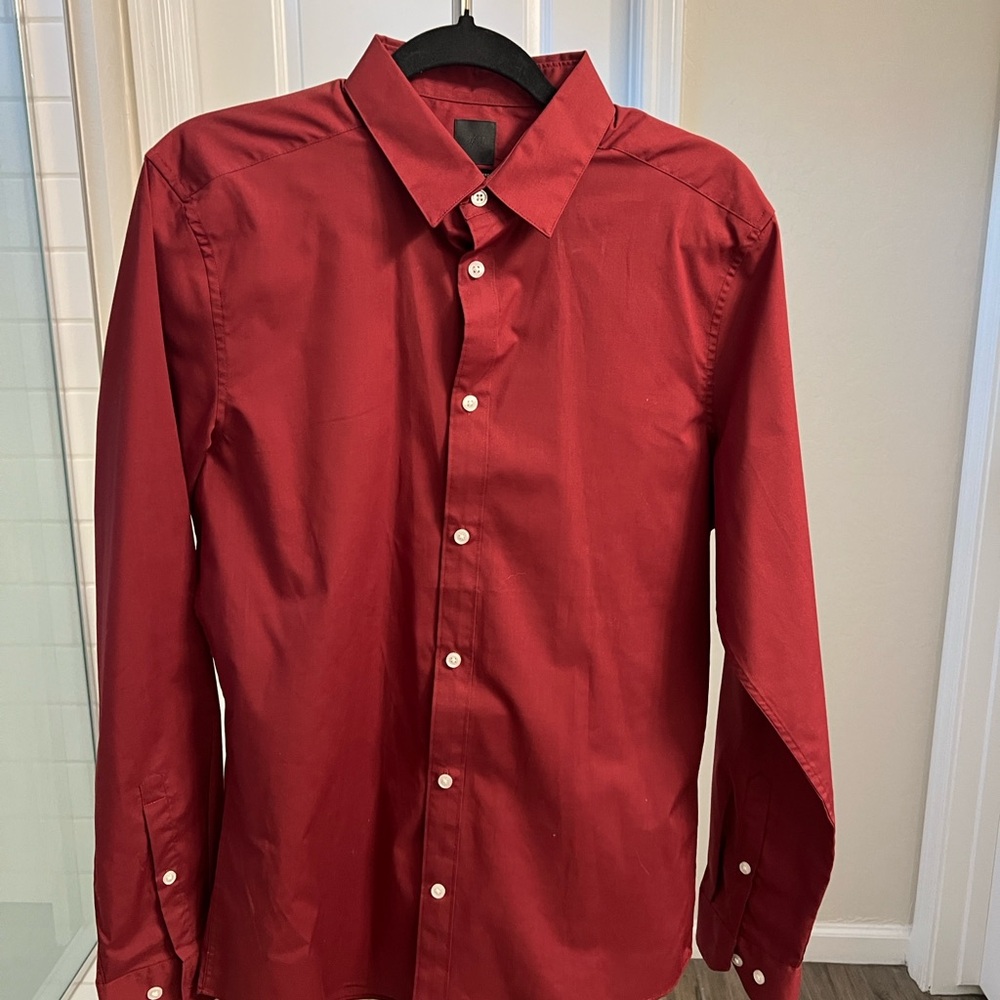 H&M Red Dress Shirt Classic Button-Down